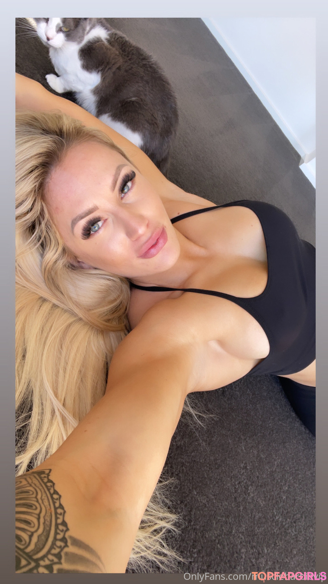 Foto desnuda filtrada de OnlyFans de Muscle Barbie #63 Foto desnuda filtrada de OnlyFans de Muscle Barbie #63