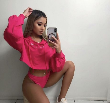 Foto desnuda filtrada de OnlyFans de Maggiedeejay