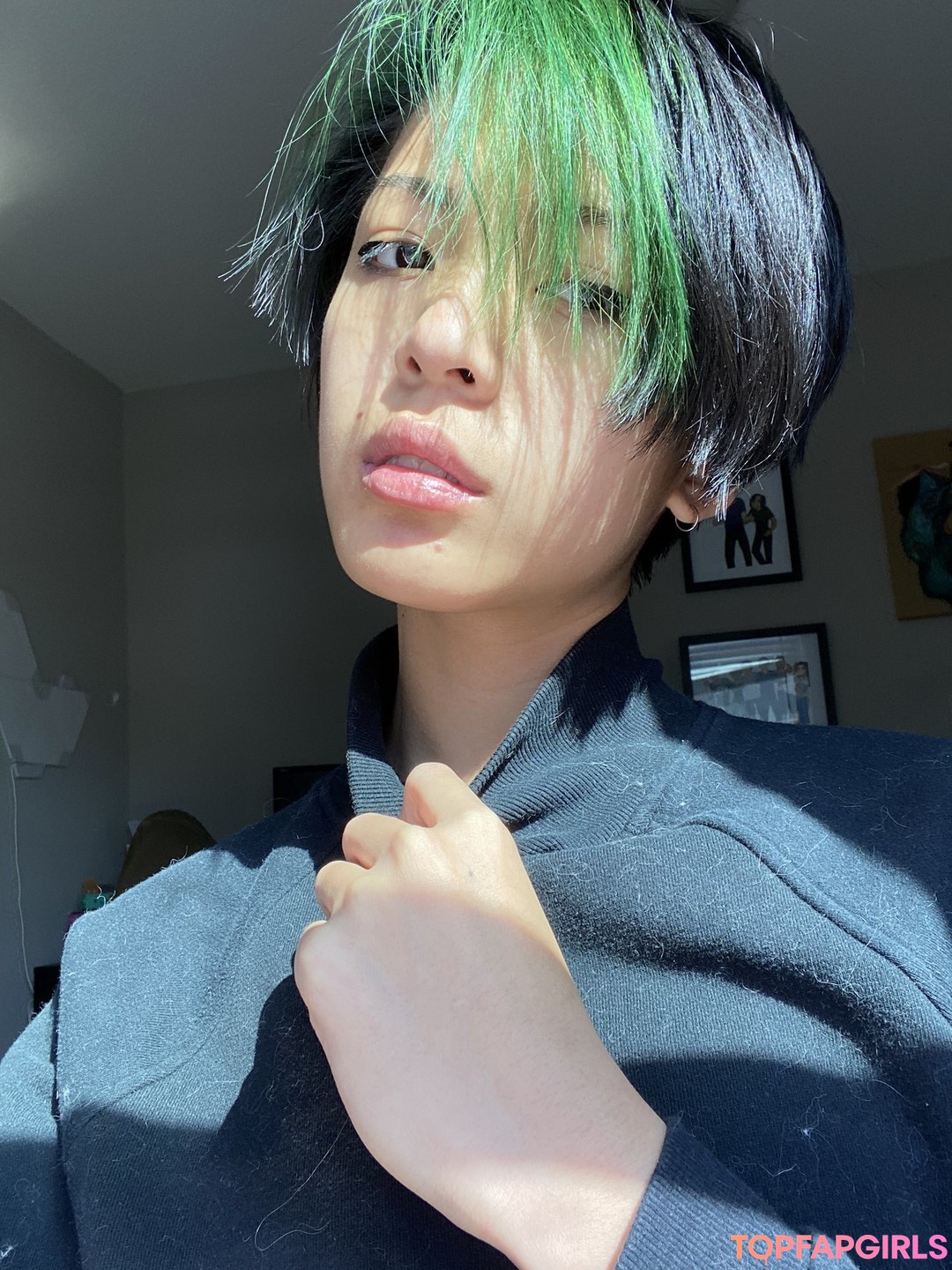 Foto desnuda filtrada de OnlyFans de Chandradez #59 Foto desnuda filtrada de OnlyFans de Chandradez #59