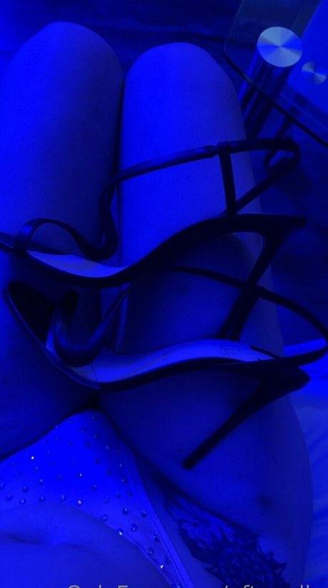Foto desnuda filtrada de OnlyFans de Oftenelle