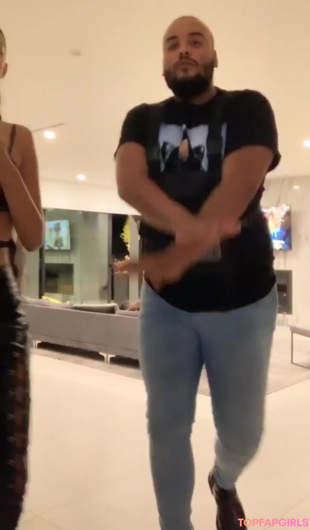 Foto desnuda filtrada de OnlyFans de Edwina Carla Isaacs #62 Foto desnuda filtrada de OnlyFans de Edwina Carla Isaacs #62