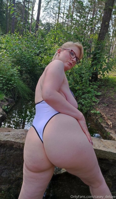Casey Deluxe