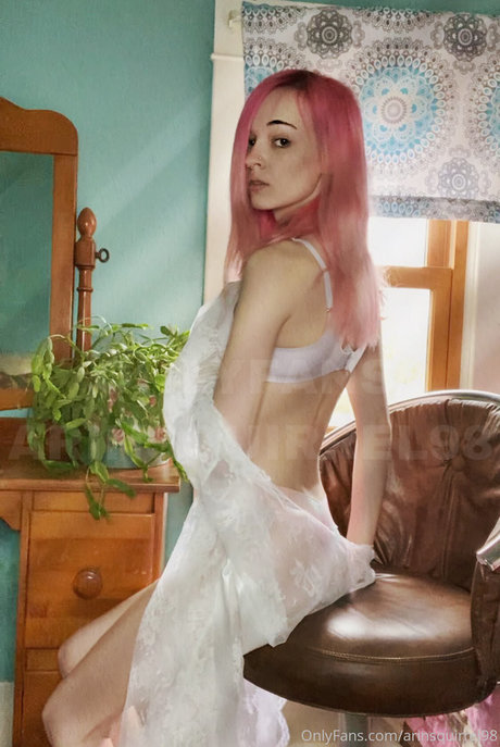 Foto desnuda filtrada de OnlyFans de Arin