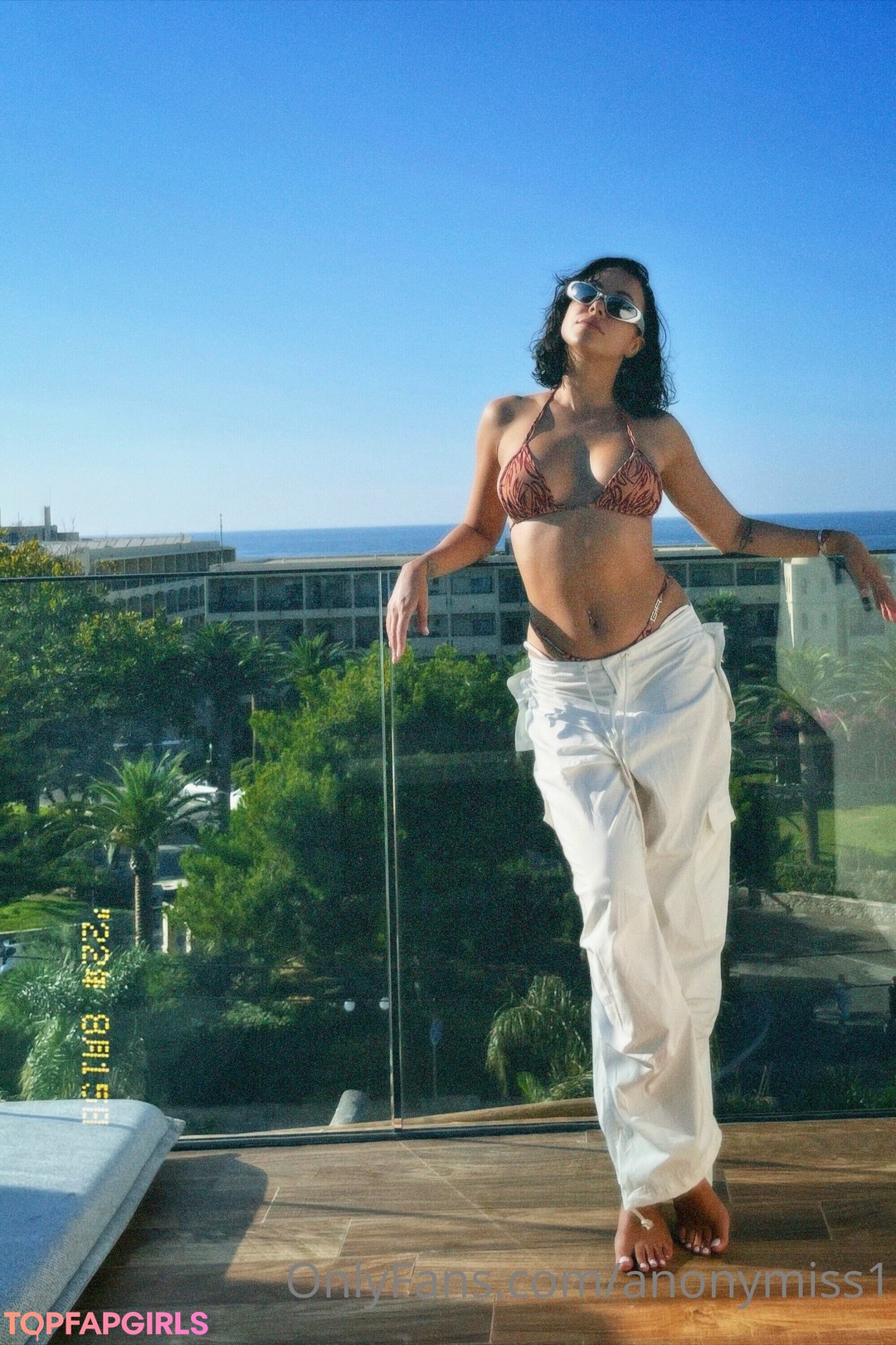 Foto desnuda filtrada de OnlyFans de Anonymiss1 #19 Foto desnuda filtrada de OnlyFans de Anonymiss1 #19