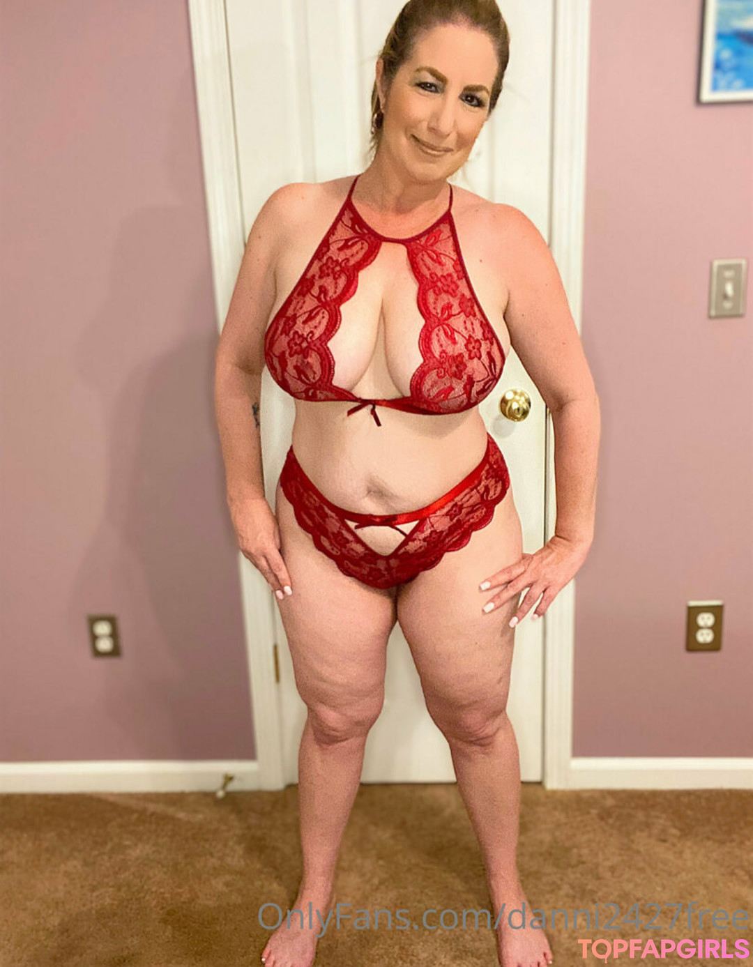 Foto desnuda filtrada de OnlyFans de Danni2427free #39 Foto desnuda filtrada de OnlyFans de Danni2427free #39