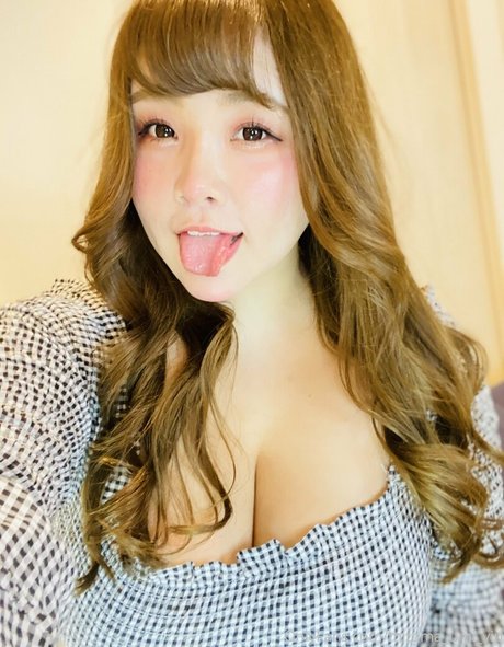 Mitoma_umi_vip