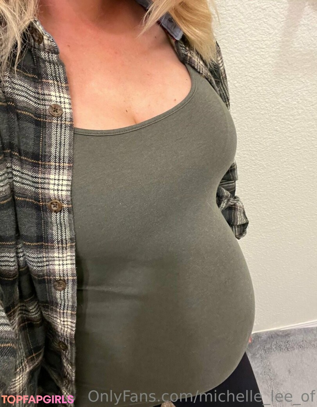 Foto desnuda filtrada de OnlyFans de Barefitmommy #28 Foto desnuda filtrada de OnlyFans de Barefitmommy #28