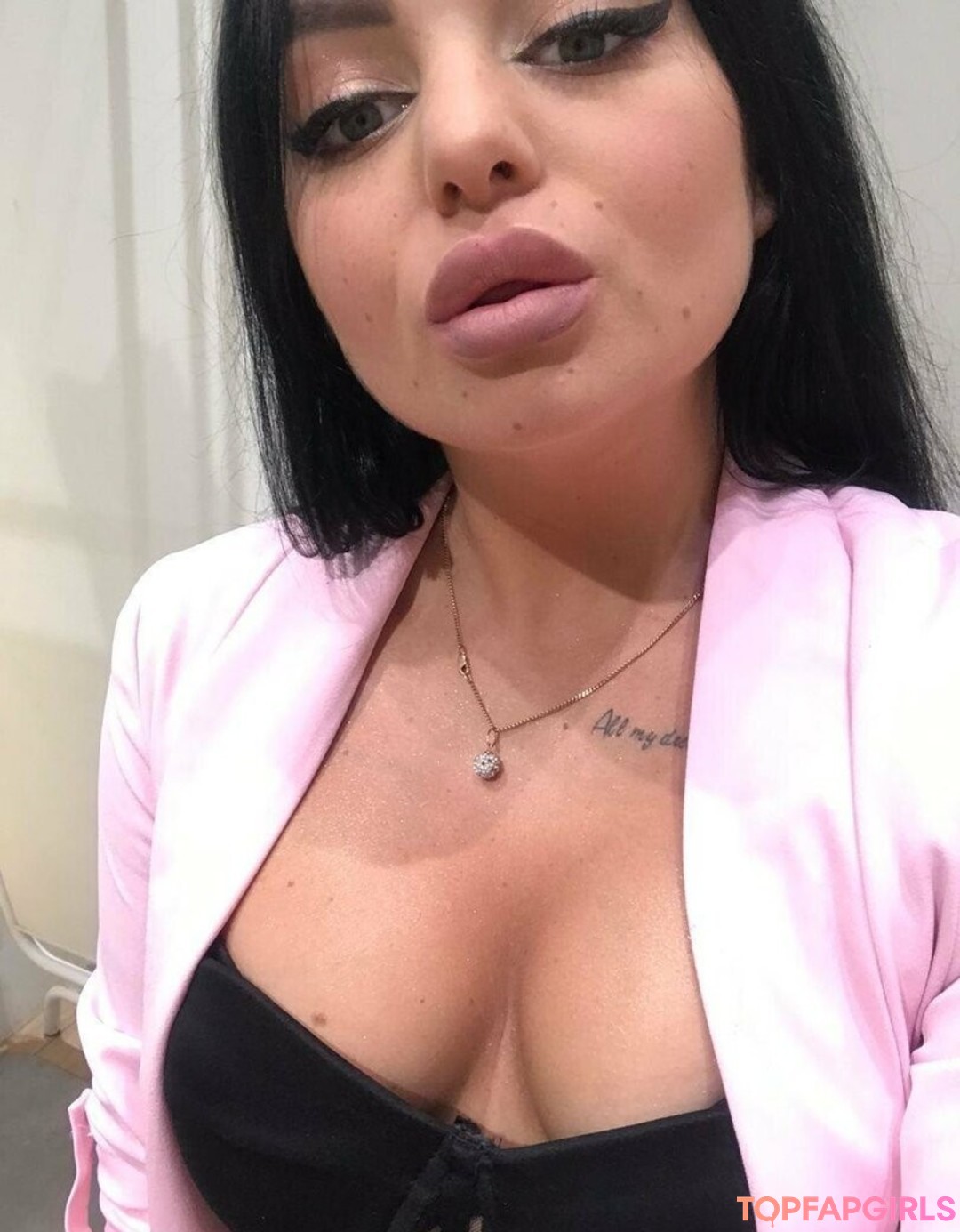 Foto desnuda filtrada de OnlyFans de Mamasitatop #47 Foto desnuda filtrada de OnlyFans de Mamasitatop #47