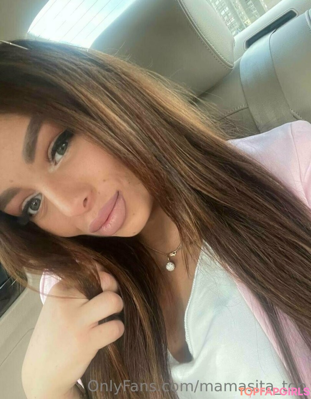 Foto desnuda filtrada de OnlyFans de Mamasitatop #65 Foto desnuda filtrada de OnlyFans de Mamasitatop #65