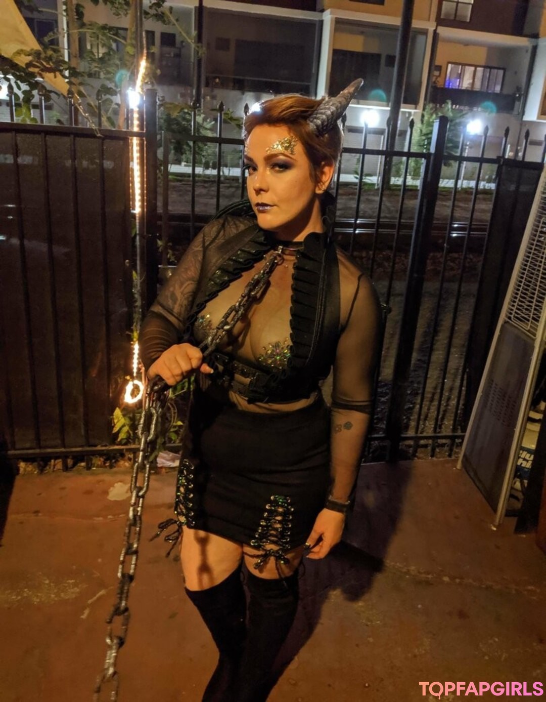 Foto desnuda filtrada de OnlyFans de Irisreigns #86 Foto desnuda filtrada de OnlyFans de Irisreigns #86