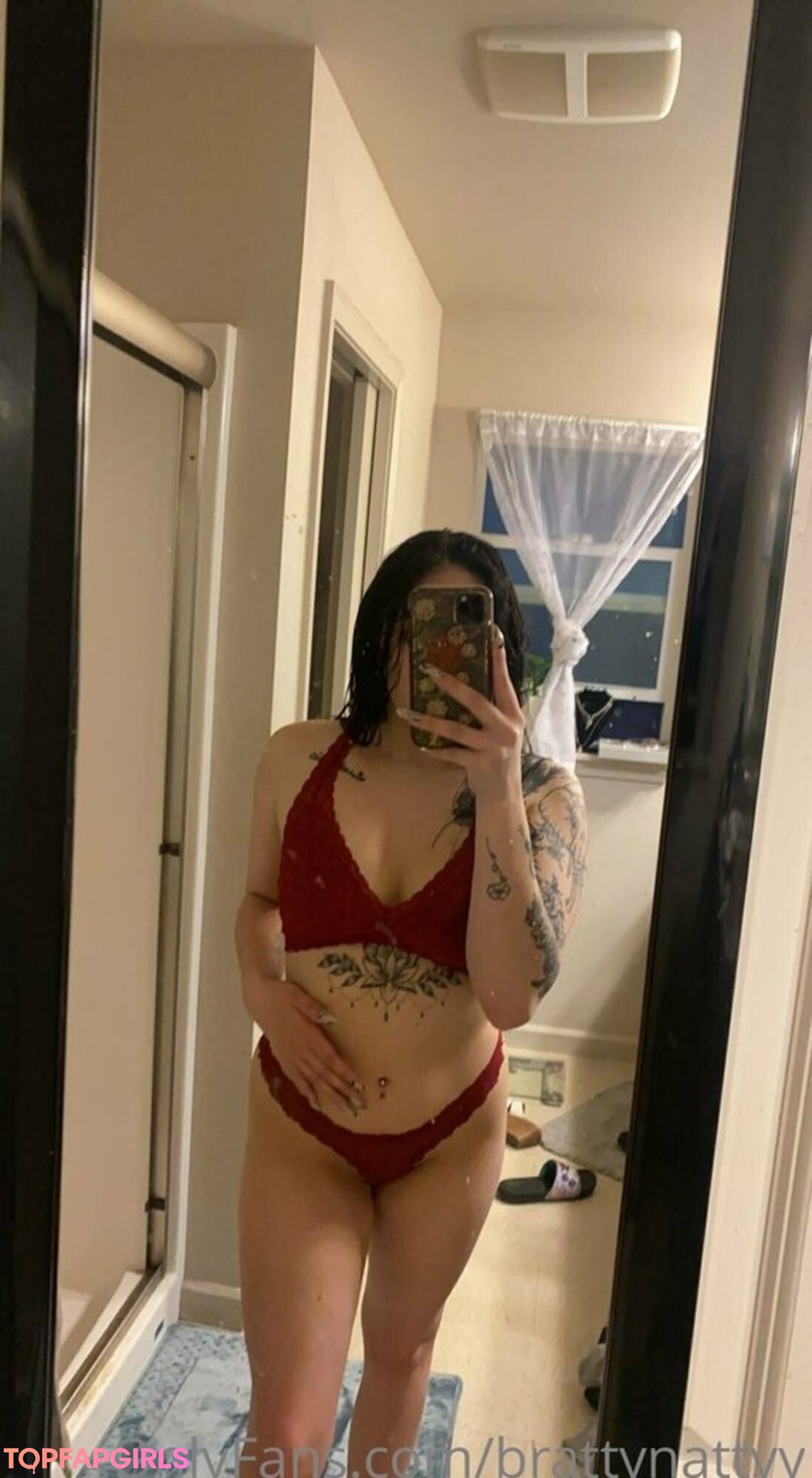 Foto desnuda filtrada de OnlyFans de Brattynattyy #69 Foto desnuda filtrada de OnlyFans de Brattynattyy #69