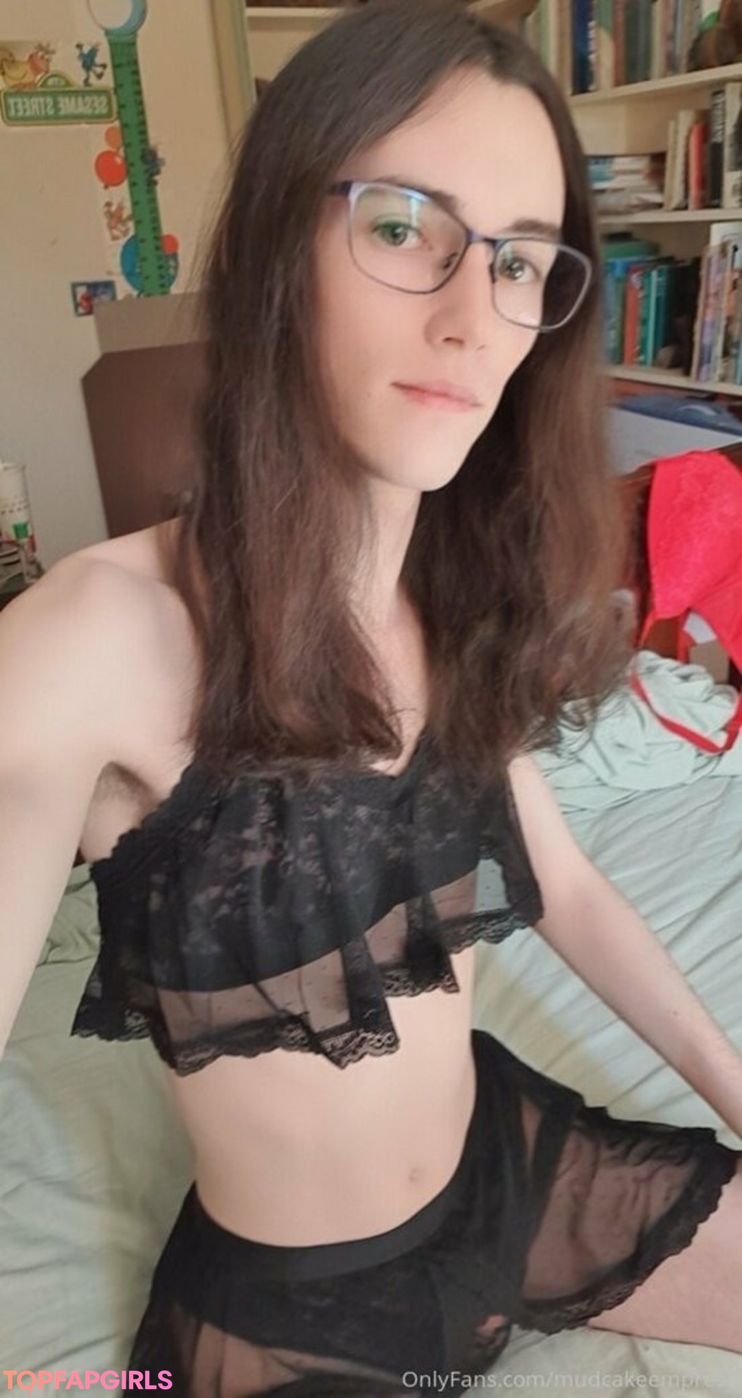 Foto desnuda filtrada de OnlyFans de Mudcakeempress #69 Foto desnuda filtrada de OnlyFans de Mudcakeempress #69