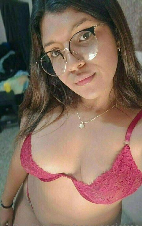 Honeyanniefree