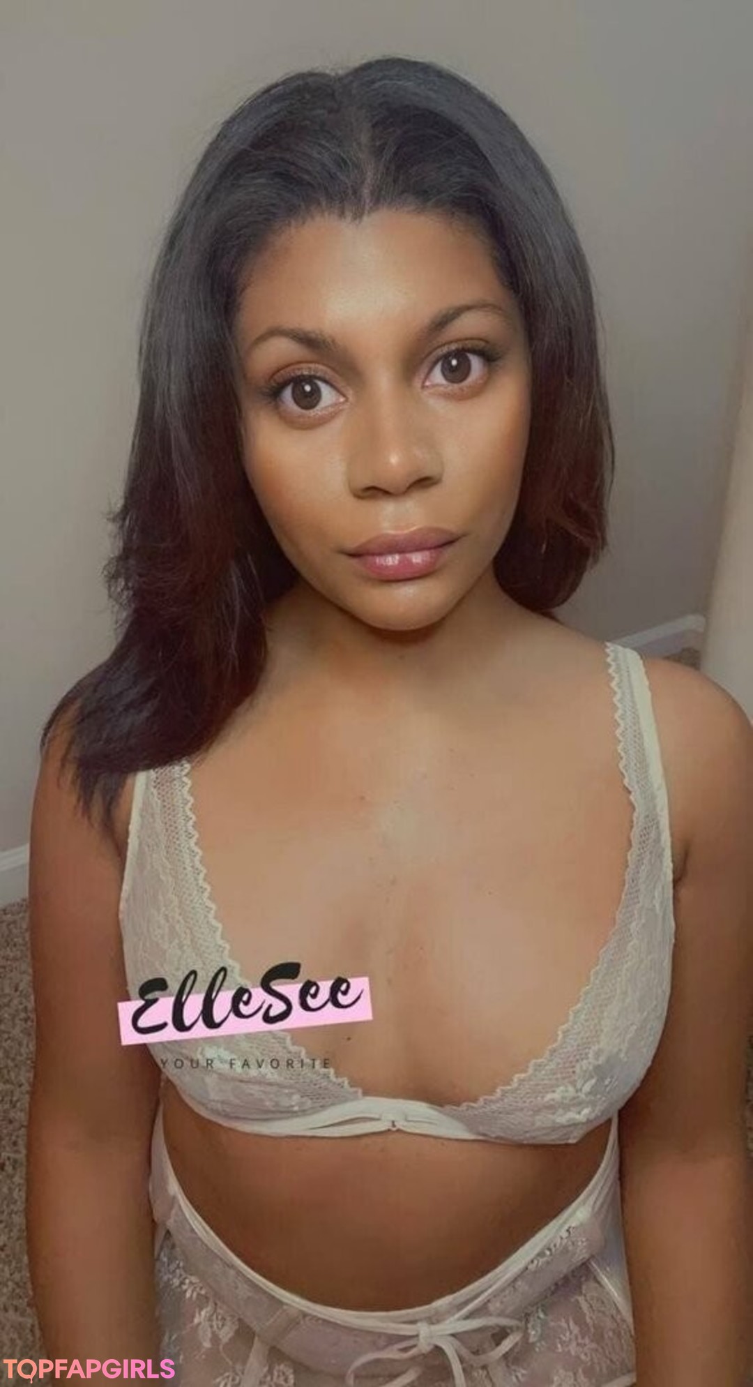 Foto desnuda filtrada de OnlyFans de Honeyanniefree #54 Foto desnuda filtrada de OnlyFans de Honeyanniefree #54