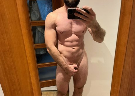 Ralph852