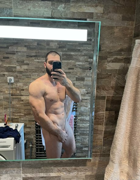 Ralph852