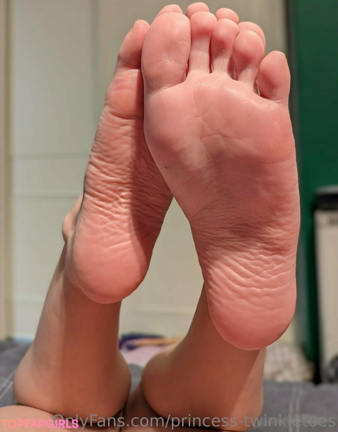 Foto desnuda filtrada de OnlyFans de Princesstwinkletoes #125 Foto desnuda filtrada de OnlyFans de Princesstwinkletoes #125