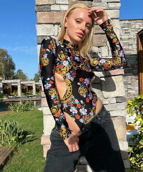 Alexandra Stan