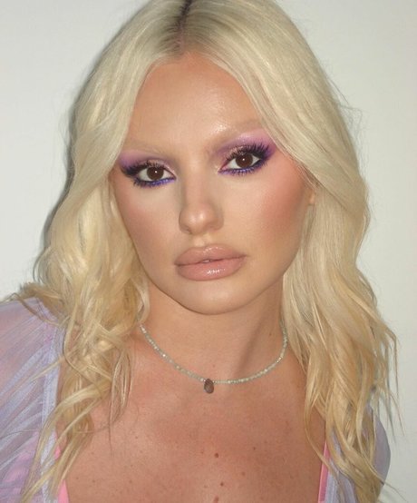 Alexandra Stan