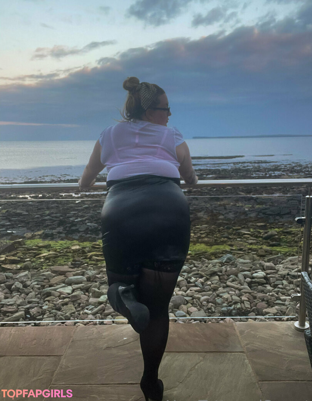 Foto desnuda filtrada de OnlyFans de Yourtattooedsecret #71 Foto desnuda filtrada de OnlyFans de Yourtattooedsecret #71