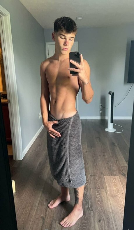 Foto desnuda filtrada de OnlyFans de Opash
