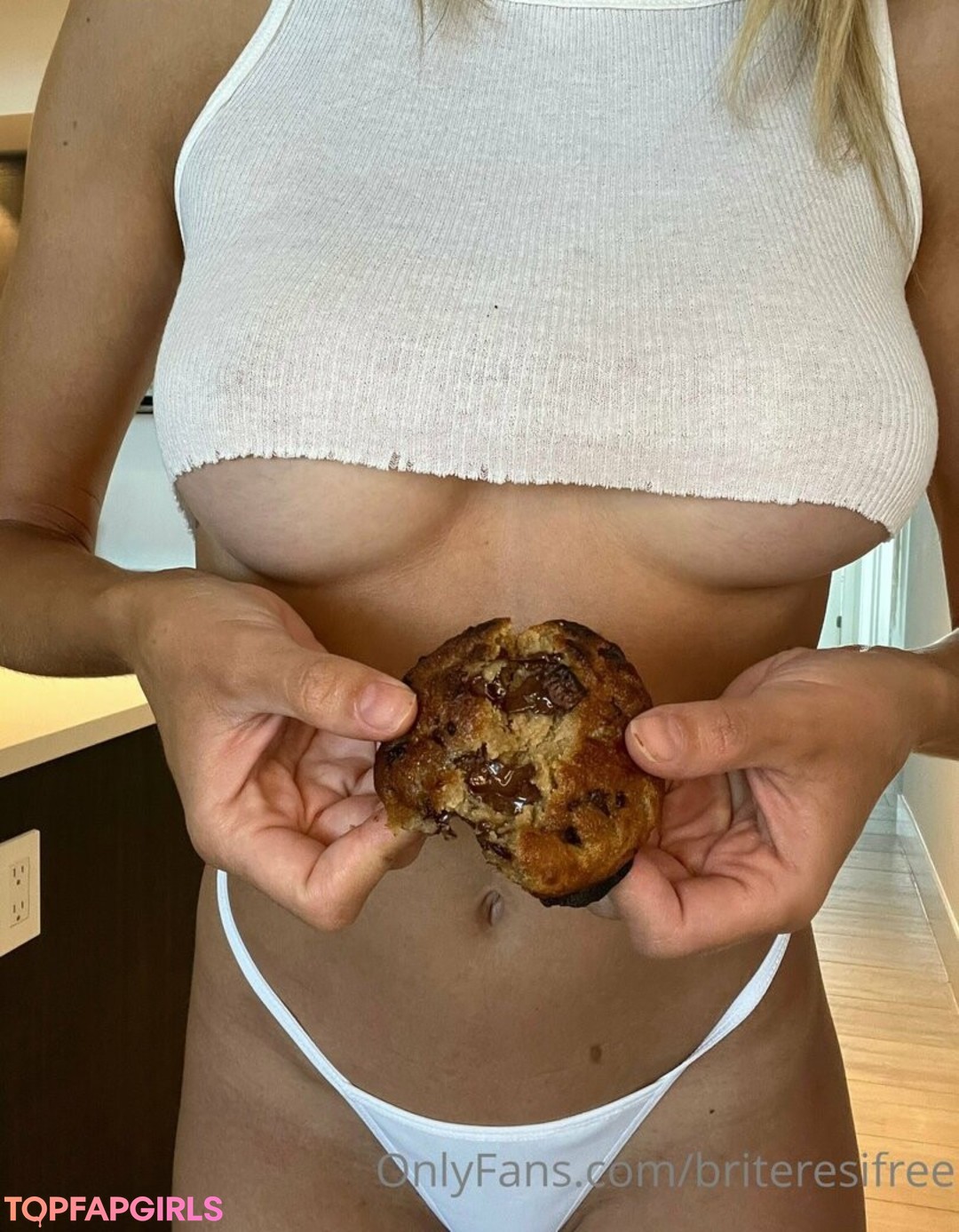 Foto desnuda filtrada de OnlyFans de Briteresifree #74 Foto desnuda filtrada de OnlyFans de Briteresifree #74