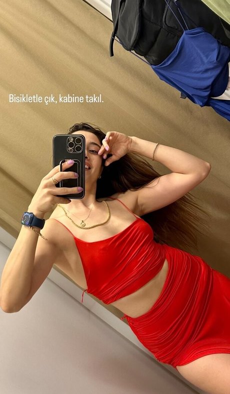 Merve Elmas