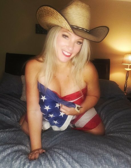 Brooke_lovelydd