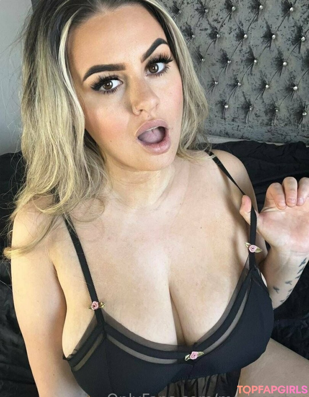 Foto desnuda filtrada de OnlyFans de Macicarter #514 Foto desnuda filtrada de OnlyFans de Macicarter #514