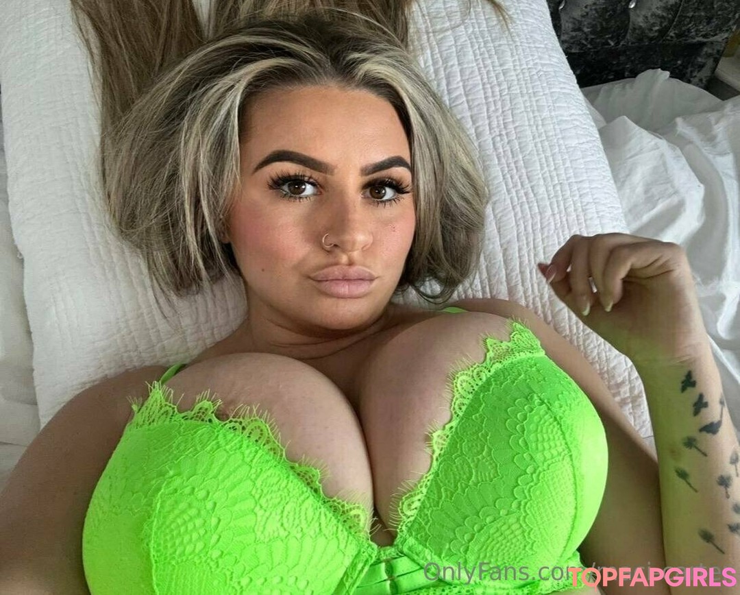 Foto desnuda filtrada de OnlyFans de Macicarter #573 Foto desnuda filtrada de OnlyFans de Macicarter #573