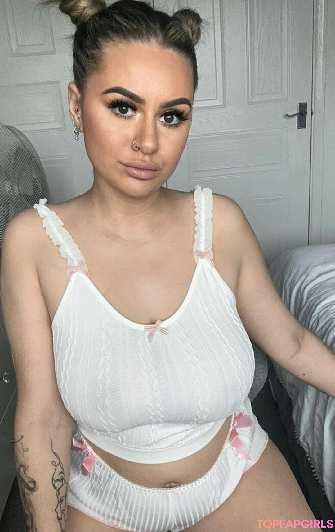 Foto desnuda filtrada de OnlyFans de Macicarter #879 Foto desnuda filtrada de OnlyFans de Macicarter #879