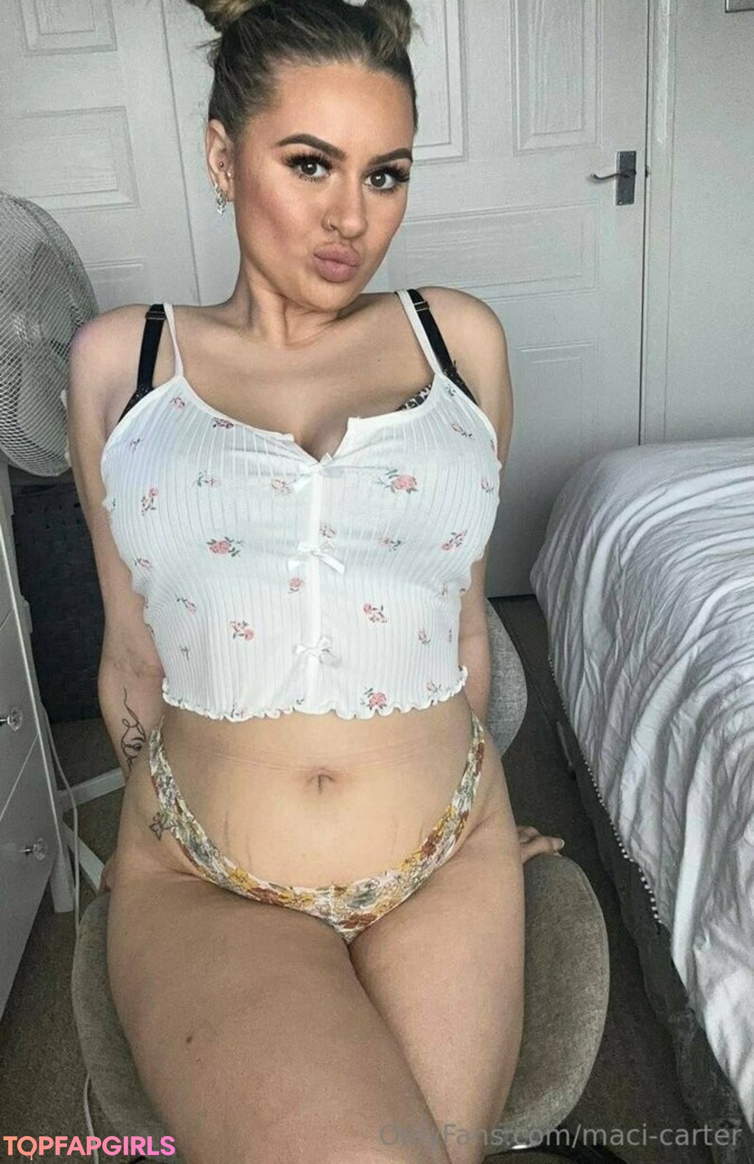 Foto desnuda filtrada de OnlyFans de Macicarter #919 Foto desnuda filtrada de OnlyFans de Macicarter #919