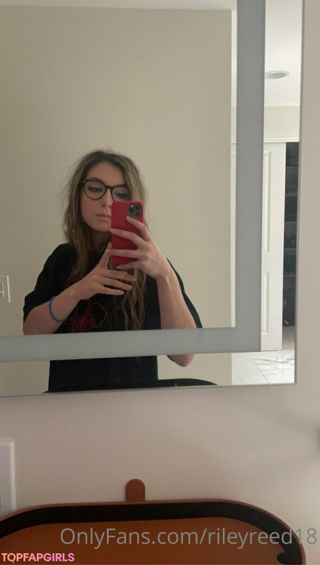 Foto desnuda filtrada de OnlyFans de Lanarhoads18 #426 Foto desnuda filtrada de OnlyFans de Lanarhoads18 #426