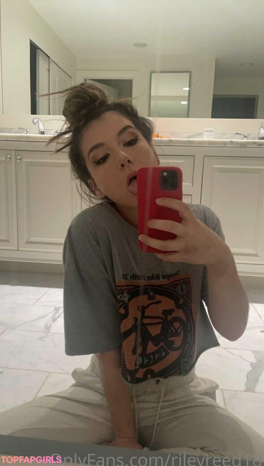 Foto desnuda filtrada de OnlyFans de Lanarhoads18 #431 Foto desnuda filtrada de OnlyFans de Lanarhoads18 #431