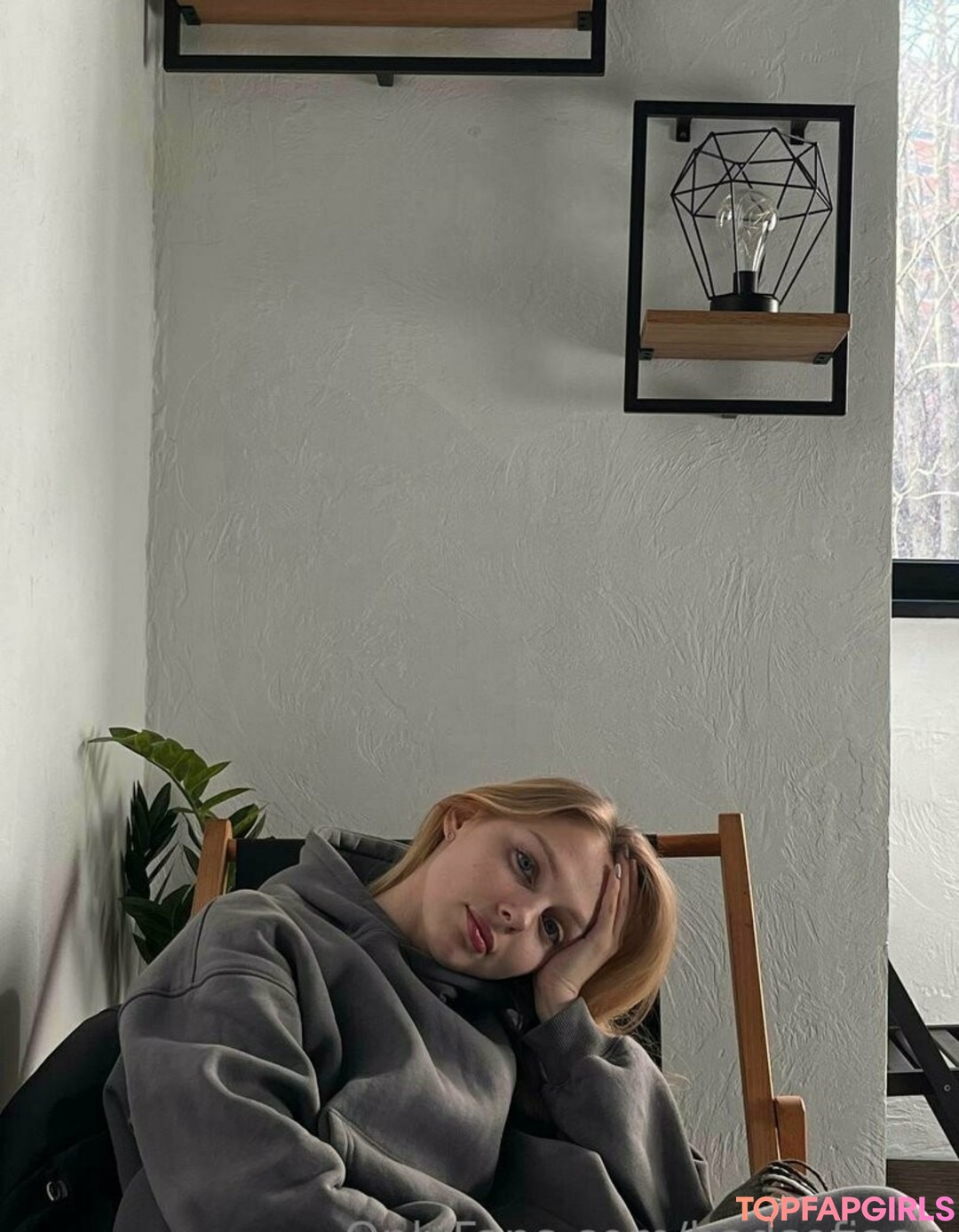 Foto desnuda filtrada de OnlyFans de Sofiaaaparker #44 Foto desnuda filtrada de OnlyFans de Sofiaaaparker #44