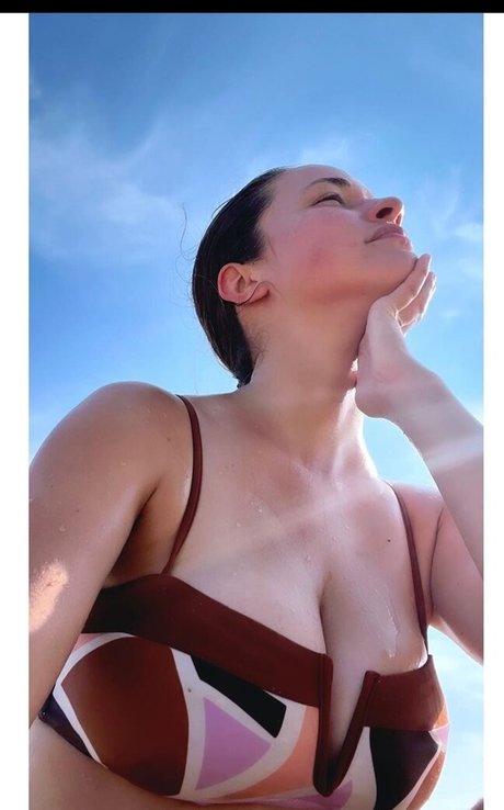 Alexis Knapp