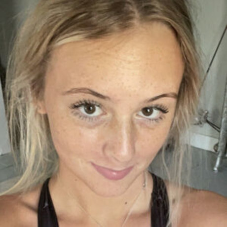 Anya Truaxx
