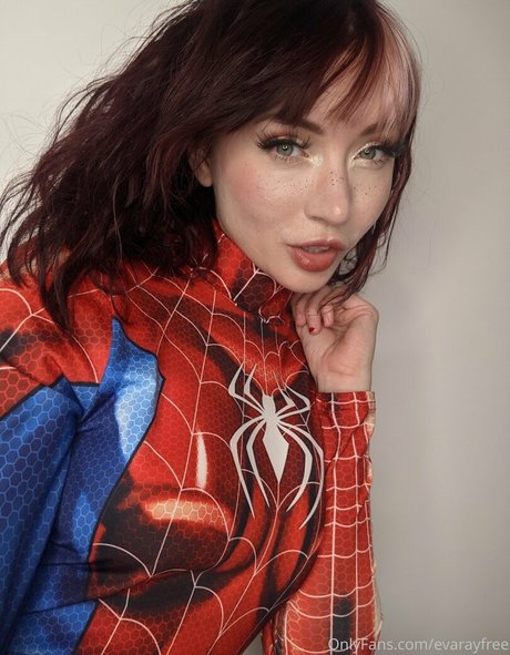 Foto desnuda filtrada de OnlyFans de Evarayfree