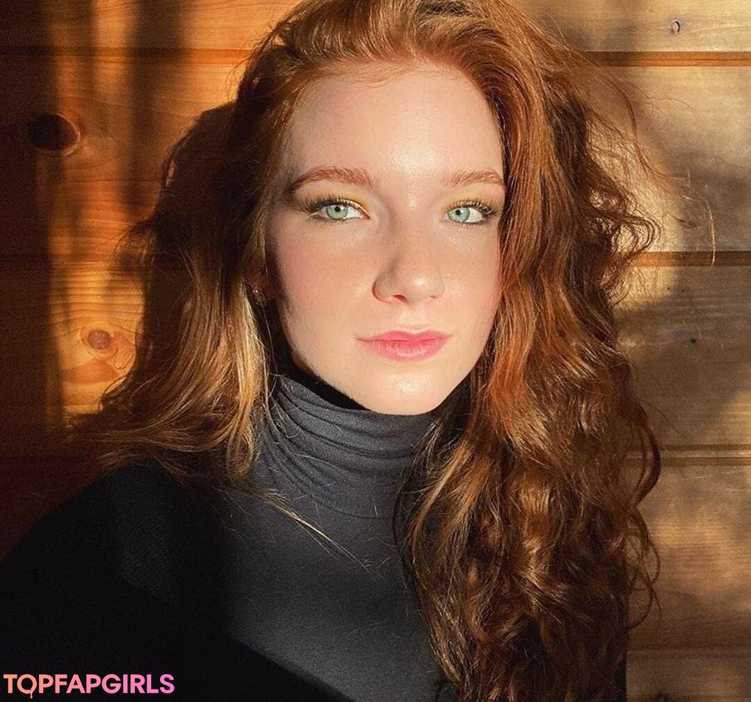 Foto desnuda filtrada de OnlyFans de Annalise Basso #9 Foto desnuda filtrada de OnlyFans de Annalise Basso #9