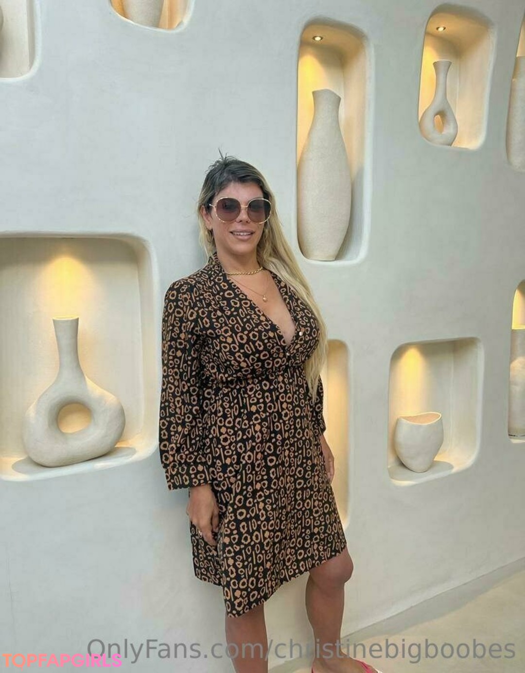Foto desnuda filtrada de OnlyFans de Christinebigboobes #10 Foto desnuda filtrada de OnlyFans de Christinebigboobes #10