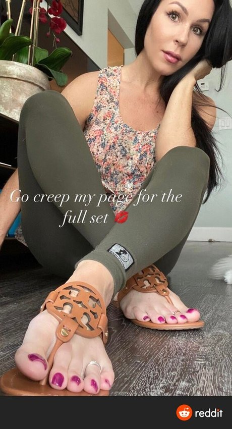 Foto desnuda filtrada de OnlyFans de Beautyandherfeetz
