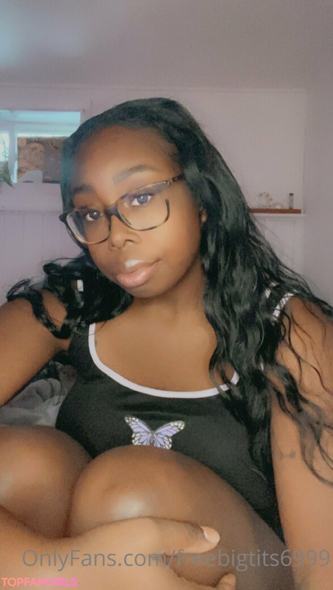 Foto desnuda filtrada de OnlyFans de Freebigtits6999 #26 Foto desnuda filtrada de OnlyFans de Freebigtits6999 #26
