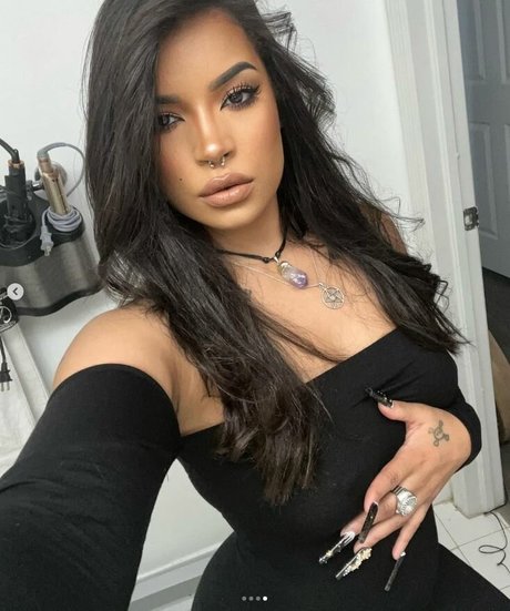 Xenathewitch
