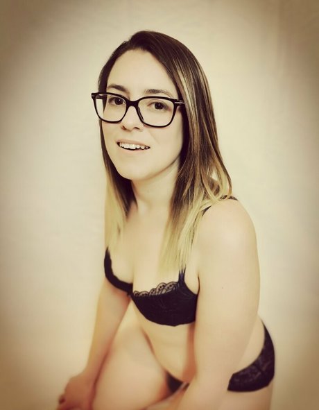 Innocenthotwifexxx
