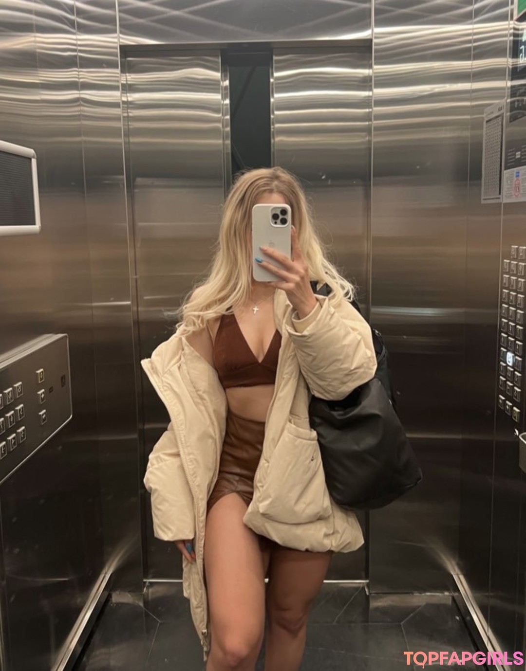 Foto desnuda filtrada de OnlyFans de Gizem Bagdacicek #175 Foto desnuda filtrada de OnlyFans de Gizem Bagdacicek #175