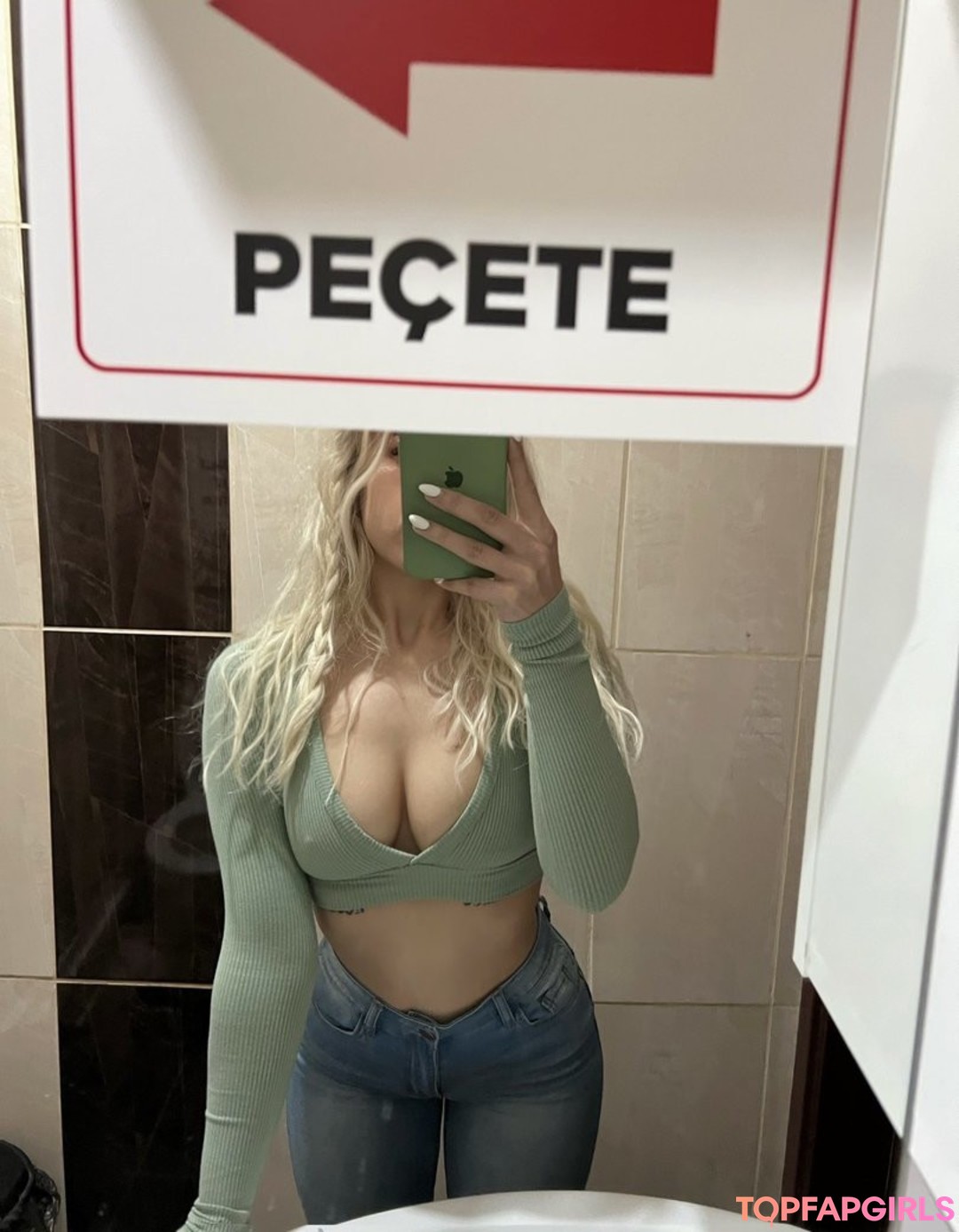 Foto desnuda filtrada de OnlyFans de Gizem Bagdacicek #3 Foto desnuda filtrada de OnlyFans de Gizem Bagdacicek #3