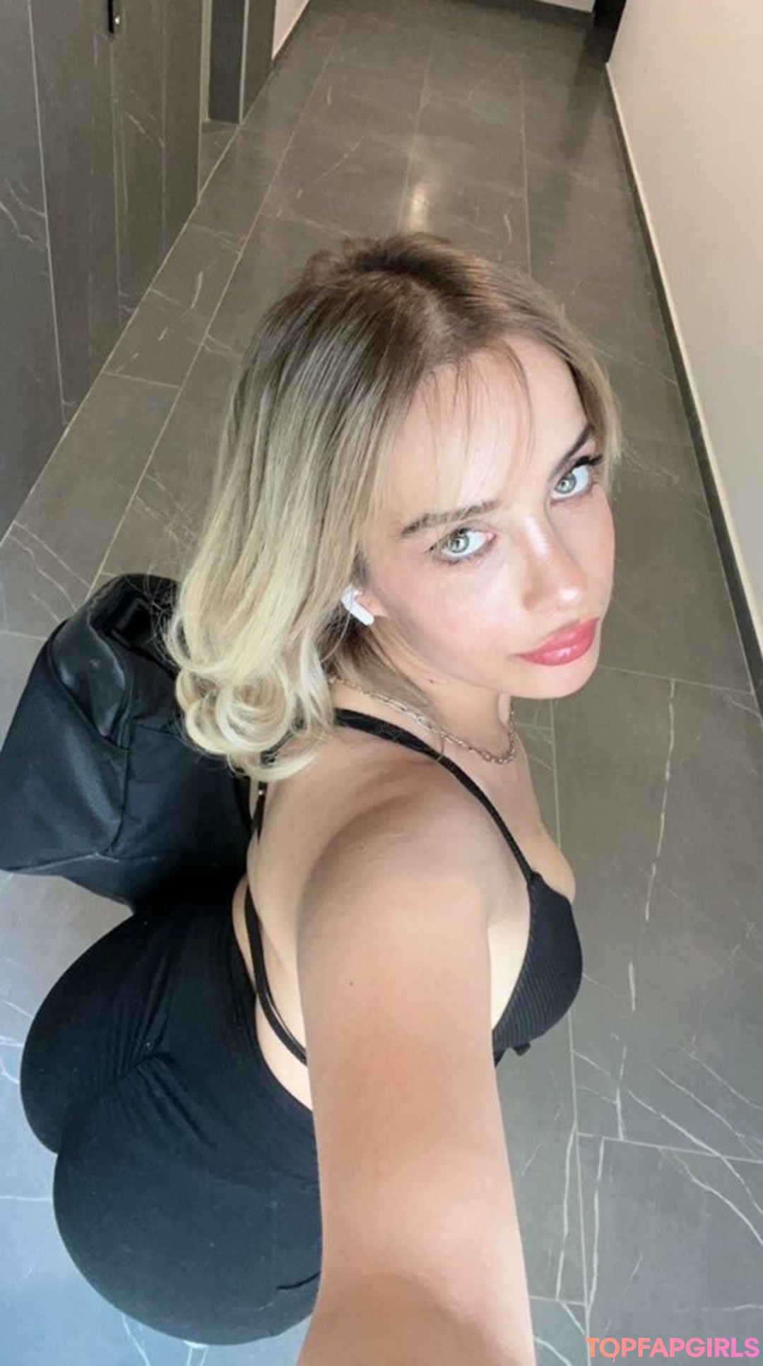 Foto desnuda filtrada de OnlyFans de Gizem Bagdacicek #334 Foto desnuda filtrada de OnlyFans de Gizem Bagdacicek #334