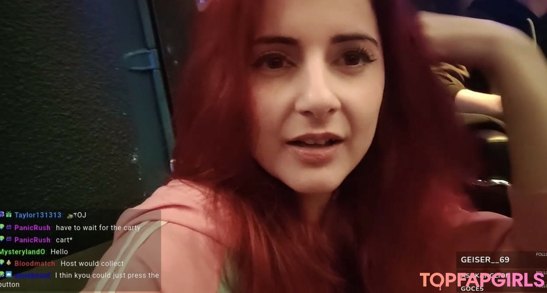 Foto desnuda filtrada de OnlyFans de Anniefuchsia #137 Foto desnuda filtrada de OnlyFans de Anniefuchsia #137