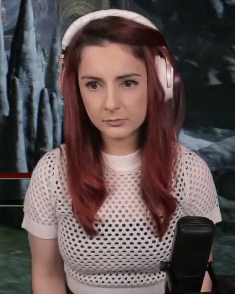 AnnieFuchsia