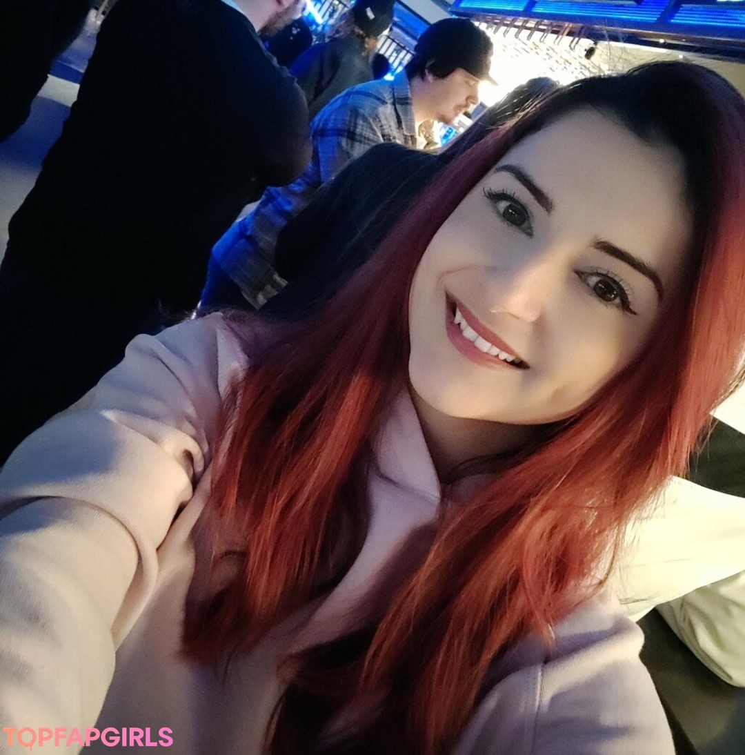 Foto desnuda filtrada de OnlyFans de Anniefuchsia #215 Foto desnuda filtrada de OnlyFans de Anniefuchsia #215